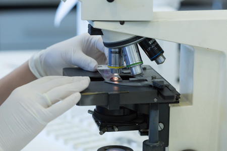 Omfattande diagnostiskt verktyg: SARS-CoV-2, influensa A/B och RSV-antigen Rapid Test Kit